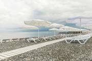 beach-zhem_01